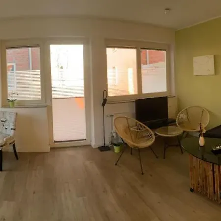 Susi's Seeblick Apartment *